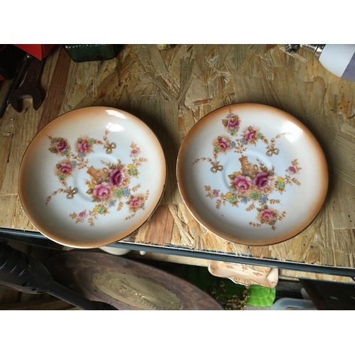 18 - LOVELY SMALL PAIR OF DEVON WARE PLATES