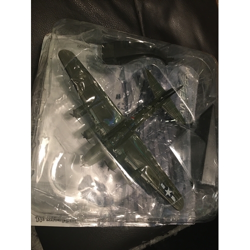 74 - NEW MODEL AEROPLANE BOENG BF-17 FLYING FORTRESS