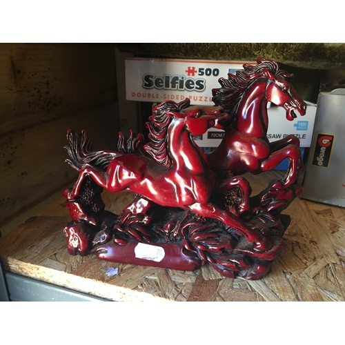 85 - LOVELY RESIN GALLOPING HORSE COLLECTION IN RED LOVELY CONDITION 22CM LONG 18CM HIGH