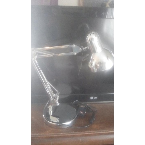 193 - CRACKING CHROME ANGLE POISE LAMP GOOD WORKING ORDER