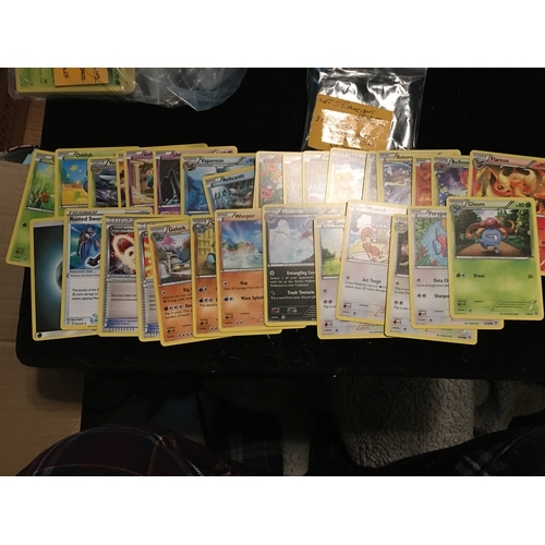 404 - SELECTION OF 30 POKEMON ANCIENT ORIGINS CARDS