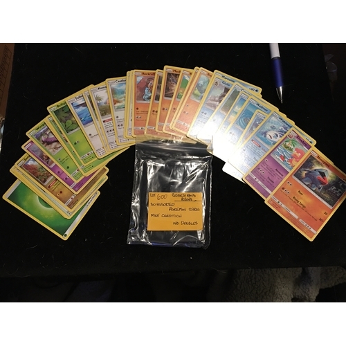 421 - SELECTION OF 30 POKEMON CARDS GUARDIANS RISING