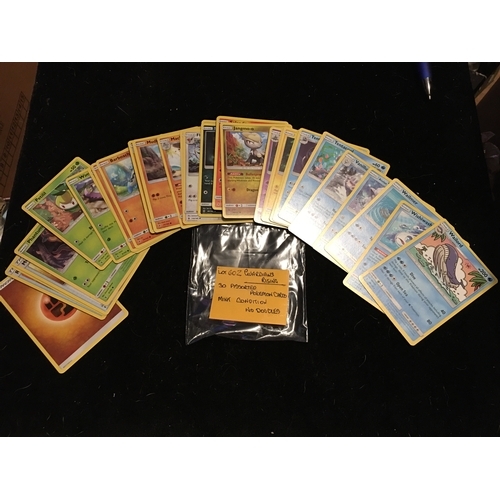 423 - SELECTION OF 30 POKEMON CARDS GUARDIANS RISING