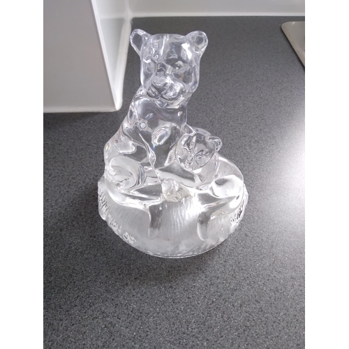 200L - LOVELY GLASS BEARS ORNAMENT PERFECT