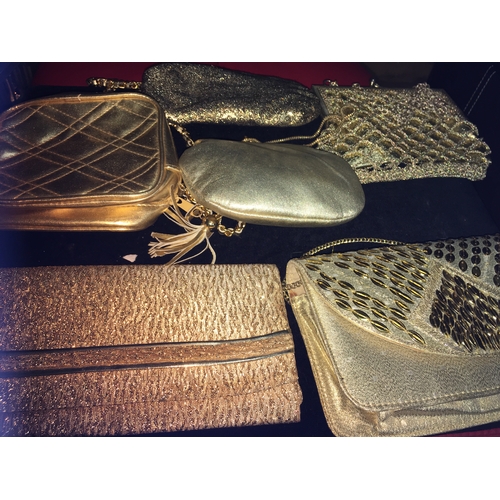 100W - LOVELY COLLECTION OF VINTAGE HANDBAGS IN GOLD