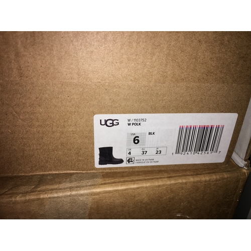 88 - NEW ORIGINAL BOXED PAIR OF LADIES UGG BOOTS  IN BLACK LEATHER SIZE 4
RRP £140 XMAS PRESENT WRONG SIZ... 