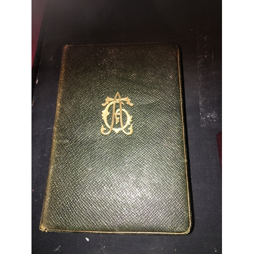 31 - LOVELY ANTIQUE EDITION OF The Works of Alfred Lord Tennyson 1902 By Macmillan & Co with Leather Soft... 