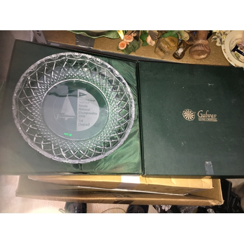 11 - LOVELY SAILING MEMORABILIA  Boxed GALWAY Crystal Trophie Celebrating 2000 Sonata National Championsh... 