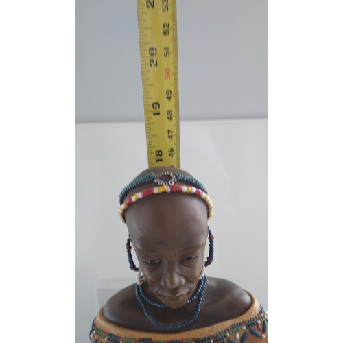 254 - VERY HEAVY LTD EDITION MAASAI ETANA WOMAN WITH CHILD FIGURINE, GENTLE SPIRIT