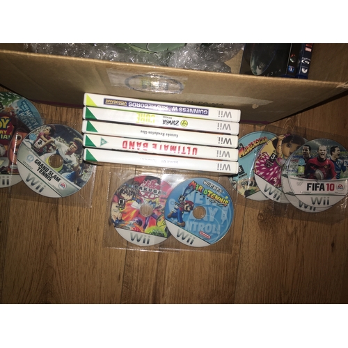 4 - FIVE BOXED WII GAMES AND MANY WII GAMES IN SLEAVES