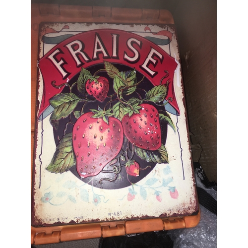 23 - METAL FRENCH STRAWBERRY SIGN