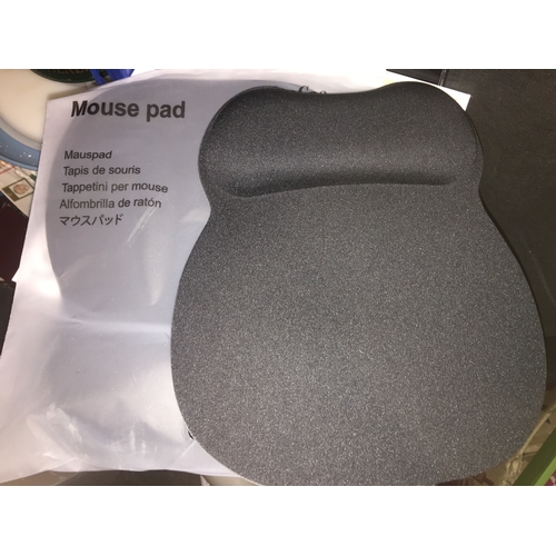 82 - TWO NEW SEALED EooCoo Mouse Pad with Memory Foam Wrist Support  NO RESERVE £1 START