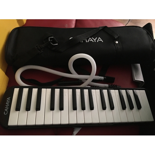 155 - FANTASTIC NEW CAHAYA Melodica Instrument 32 Key AIR Piano