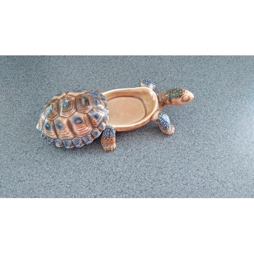 354 - WADE TORTOISE TRINKET BOX