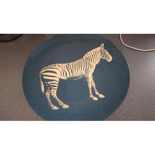 395 - GLASS ZEBRA PLATE 31.5CM