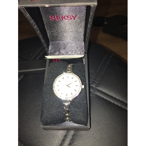 280H - LOVELY BOXED  Seksy 2070 Women's Stainless Steel Band Watch TICKING AWAY NICELY