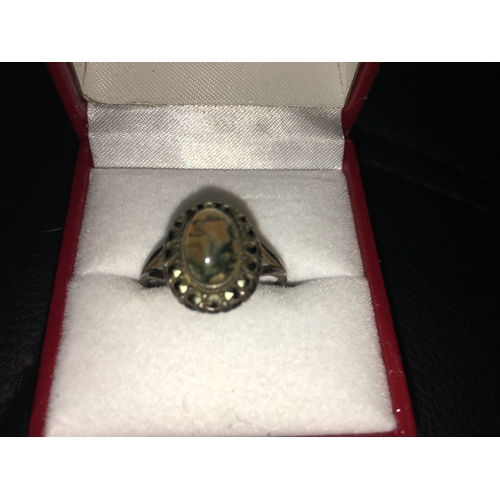 280L - A Lovely Silver Marcasite Ring, Size R. in presentation box