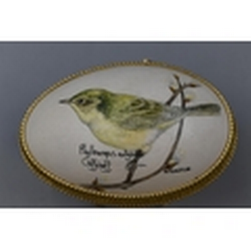 285 - Lovely Liz Terrell Hand Painted Bird on Natural Egg with Gilded Decoration