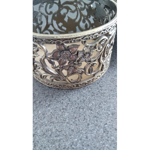 603 - LOVELY ORNATE METAL TRINKET BOX