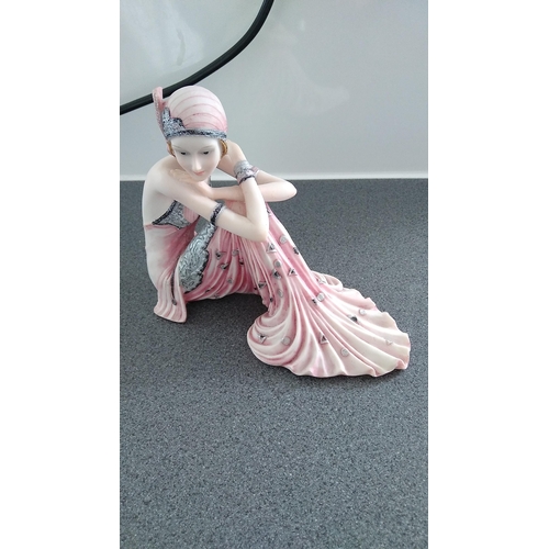 595 - LOVELY SHUDEHILL ART DECO STYLE FIGURINE