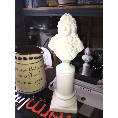 200H - LOVELY SMALL WHITE BUST ON PEDESTAL FIGURES 20CM