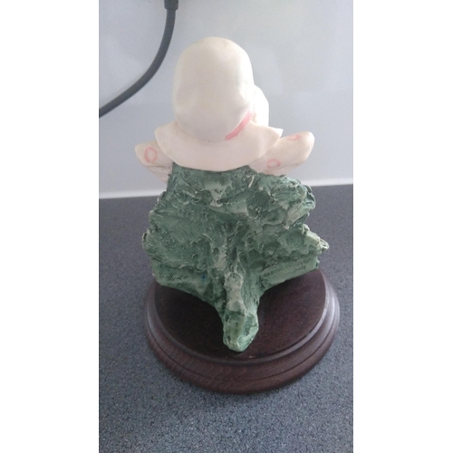 360 - LOVELY ITALIAN VITTORIO TESSARO FIGURINE