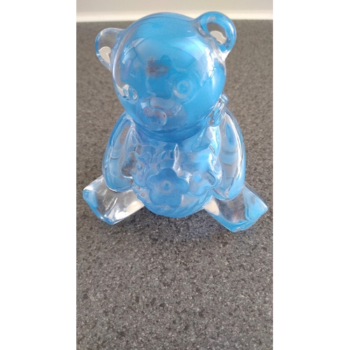 409 - LOVELY BLUE GLASS BEAR