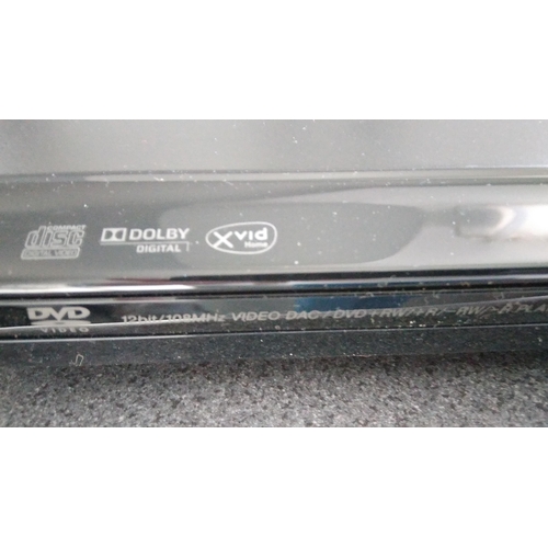 405 - SONY CD DVD PLAYER WITH REMOTE WORKING ORDER