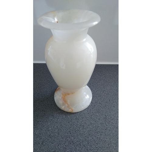 462 - MARBLE VASE