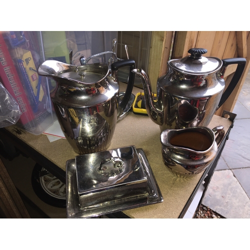 37 - THREE PIECE DEVON WARE TEA SET WITH MATCHING BUTTER DISH Slight chip to butter dish