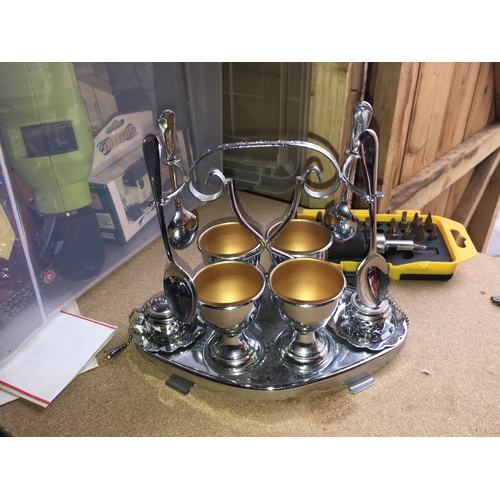 8 - LOVELY FOUR PLACE PLATED EGG CUP SET With Tea Holders And With TRAY