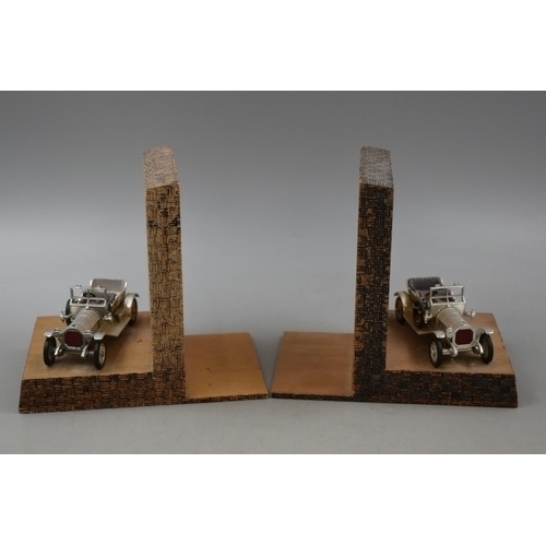 303 - LOVELY PAIR OF VINTAGE CAR THEMED BOOK ENDS 300S