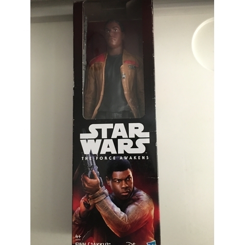 293 - BOXED STARS WARS THE FORCE AWAKENS FINN (JAKKU)  300R