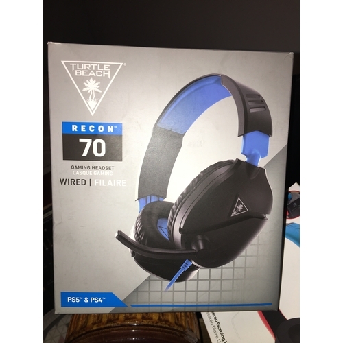 500J - NEW BOXED RECON 70 TURTLE BEACH XBOX HEADPHONES