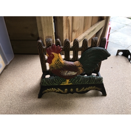 390 - VERY NICE COCKERAL LETTER RACK