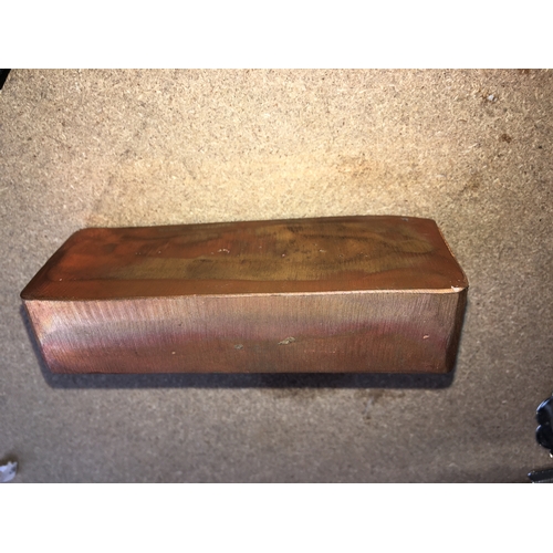 412 - CRACKING VERY HEAVY COPPER INGOT