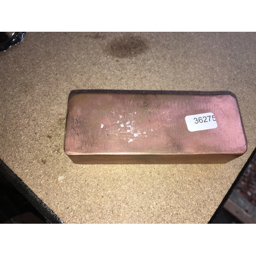 412 - CRACKING VERY HEAVY COPPER INGOT