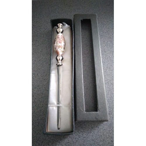 553 - VERY VERY NICE BOXED LETTER OPENER