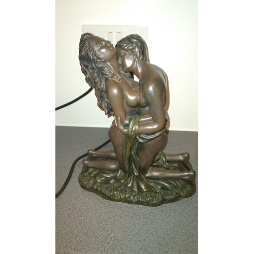 407 - VERY HEAVY LOVERS FIGURE