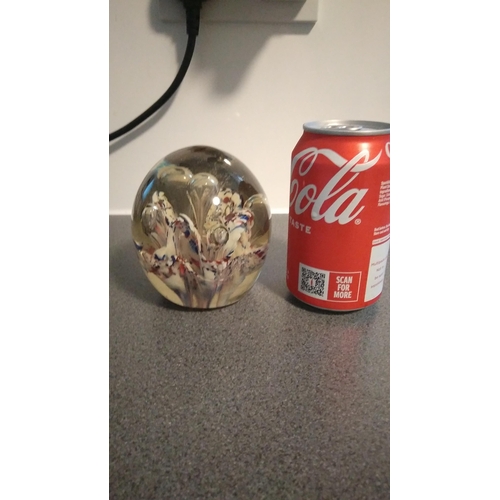 480 - LARGE FLORAL PAPERWEIGHT