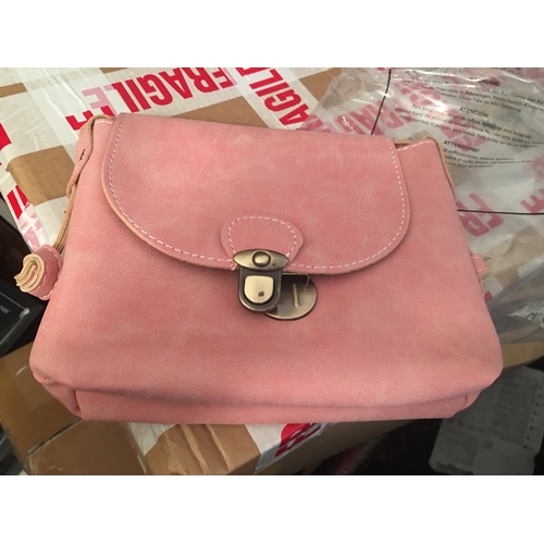 300D - NEW BAGGED Small Cross Body Bag for Women with Anti-Theft Lock IN PINK IDEAL XMAS PRESENT