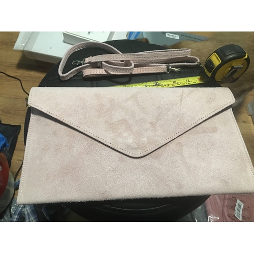 300C - NEW BAGGED Italian Suede Leather Envelope Clutch Bag Light pink) IDEAL XMAS PRESENT