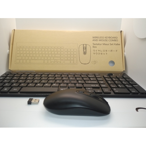 200C - NEW BOXED Wireless Keyboard Mouse Combo WORKING ORDER IDEAL FOR XMAS