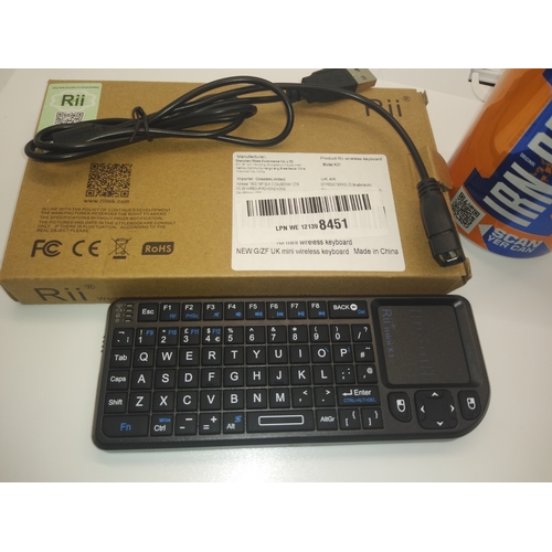 200M - NEW BOXED  Rii X1 Mini Wireless Keyboard WORKING ORDER IDEAL XMAS PRESENT