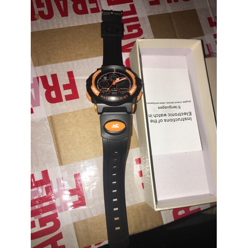 302I - BOXED ELECTRONIC WATERPROOF WATCH
IDEAL XMAS PRESENT