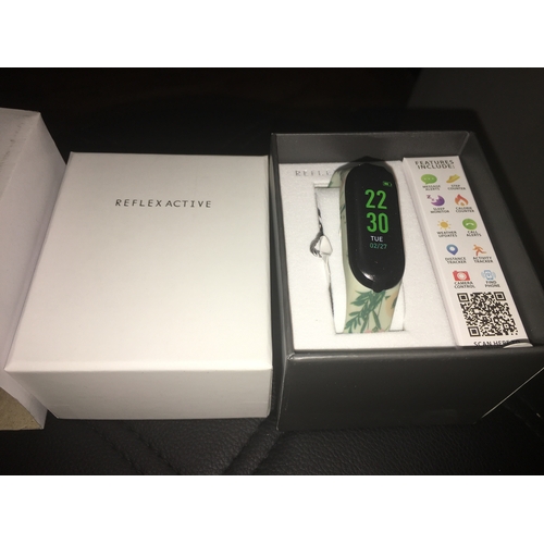 302T - BOXED Reflex Active Smart Watch 
IDEAL XMAS PRESENT