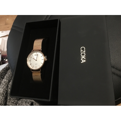 302A - NEW BOXED CZOKA Quartz Movement Watch Women, Stainless Steel Bracelet RRP £49.99
IDEAL XMAS PRESENT