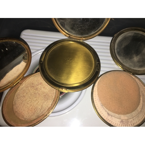 221 - THREE QUALITY VINTAGE COMPACTS INCLUDING DESIGNER STYLE