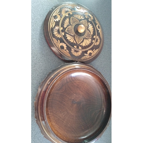 534 - NICE VINTAGE WOODEN INLAID BOWL