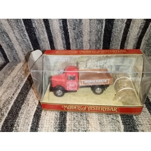 253 - MATCHBOX BEDFORD 1939 BOXED